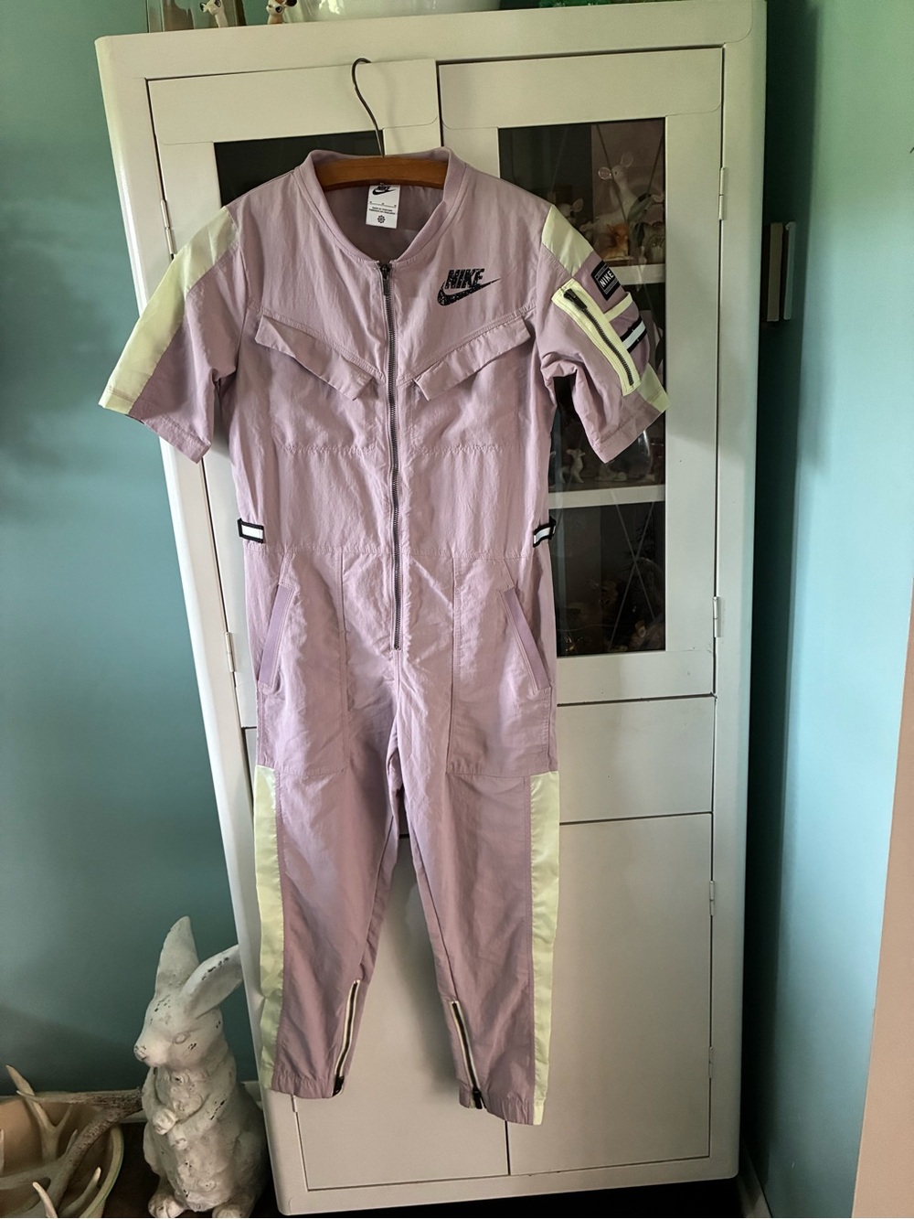 Nike Sportswear KP Kids Union Suit Youth sz M Medium / Plum Fog / Lime Ice